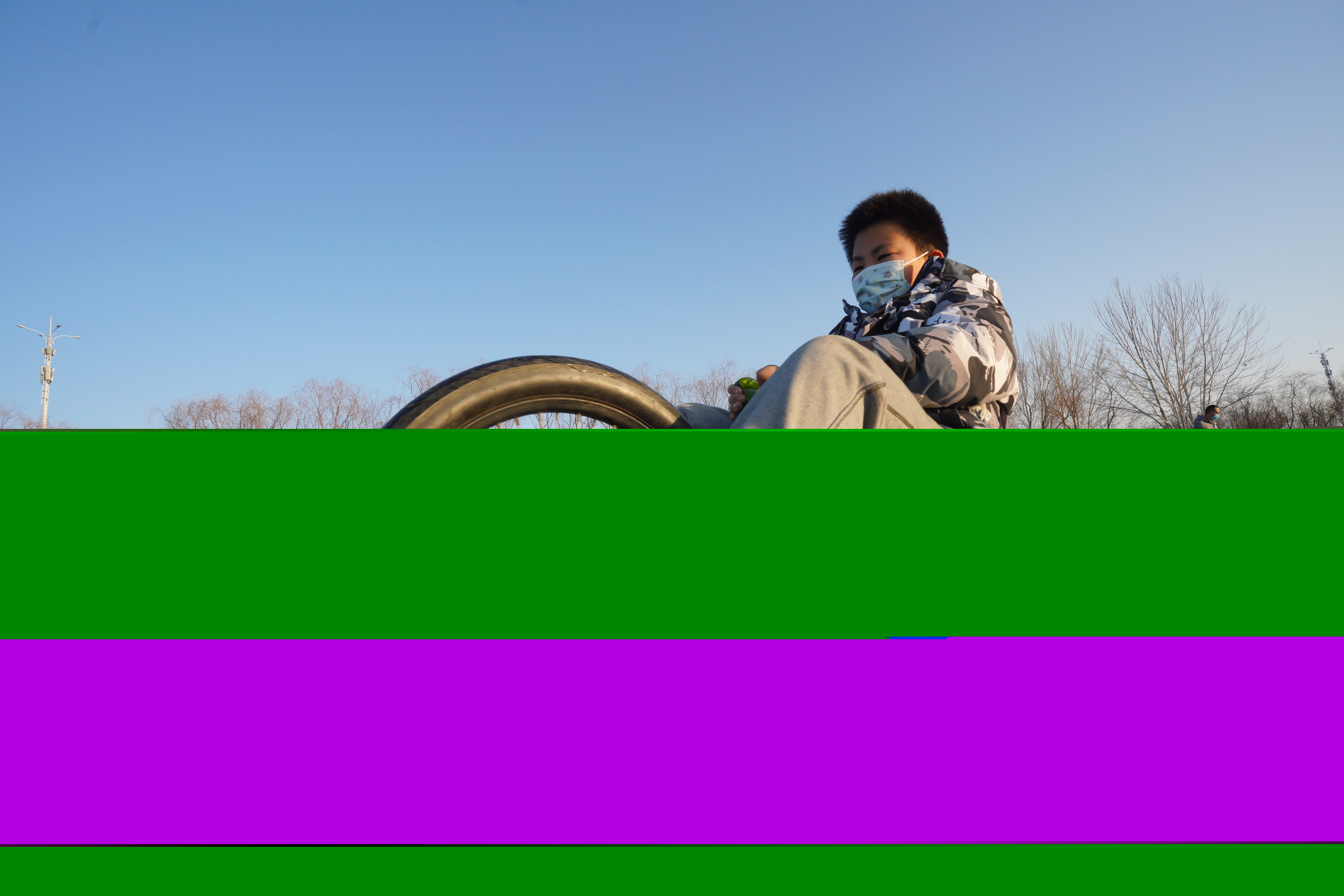 011.JPG