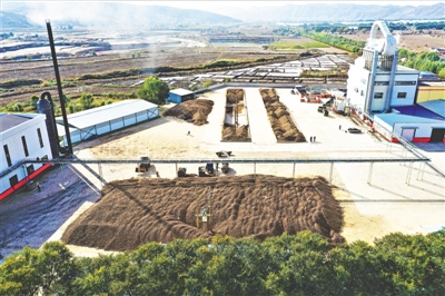 <p>　　工業因水而強。</p>