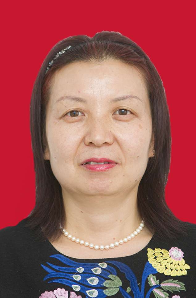 李云霞.jpg