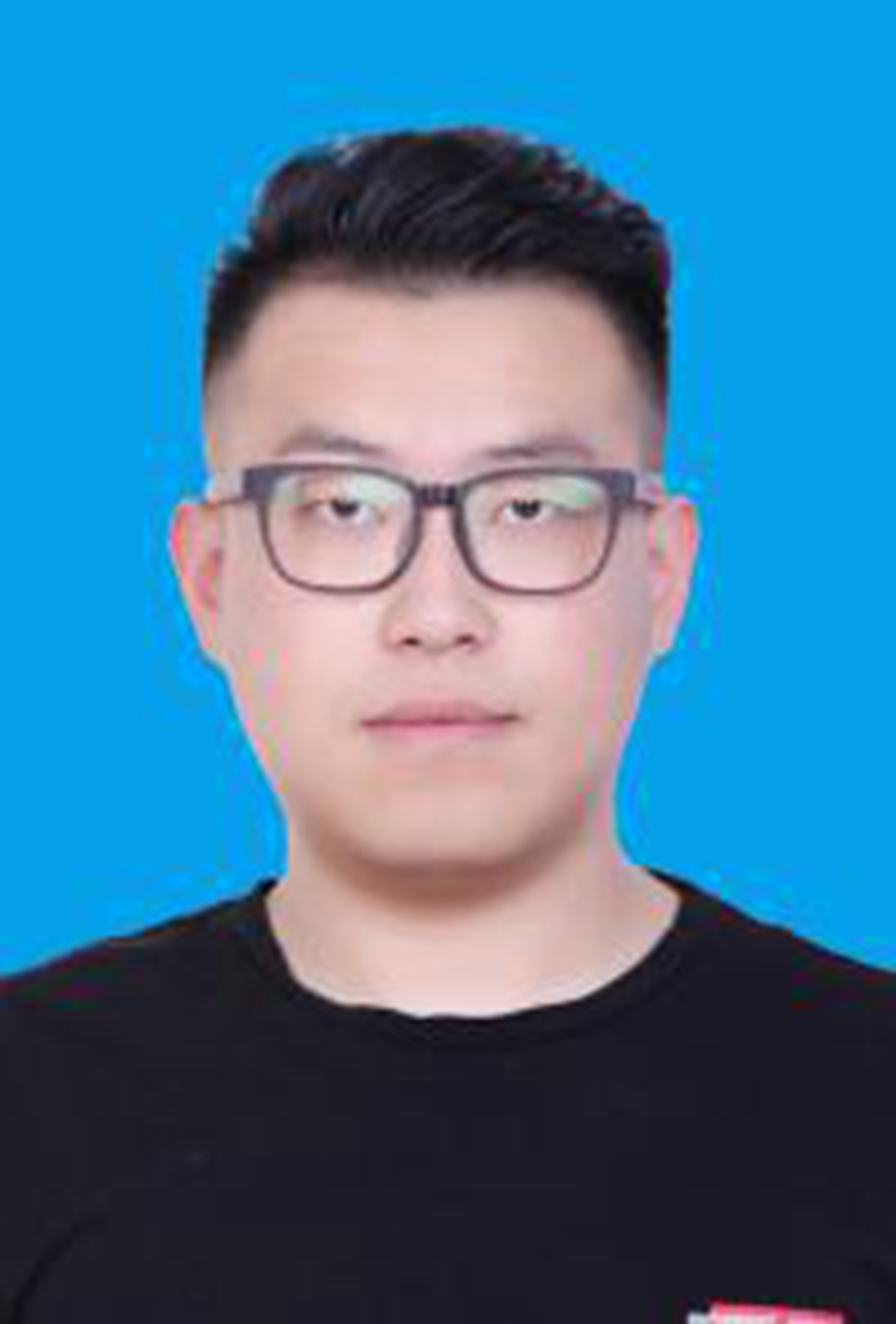 李揚_副本.jpg