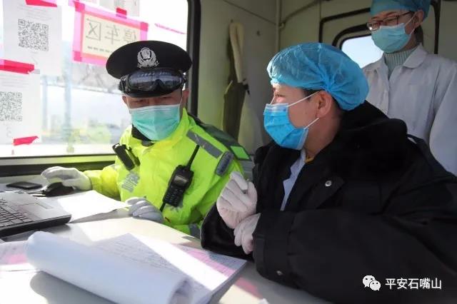 何力濤1.jpg