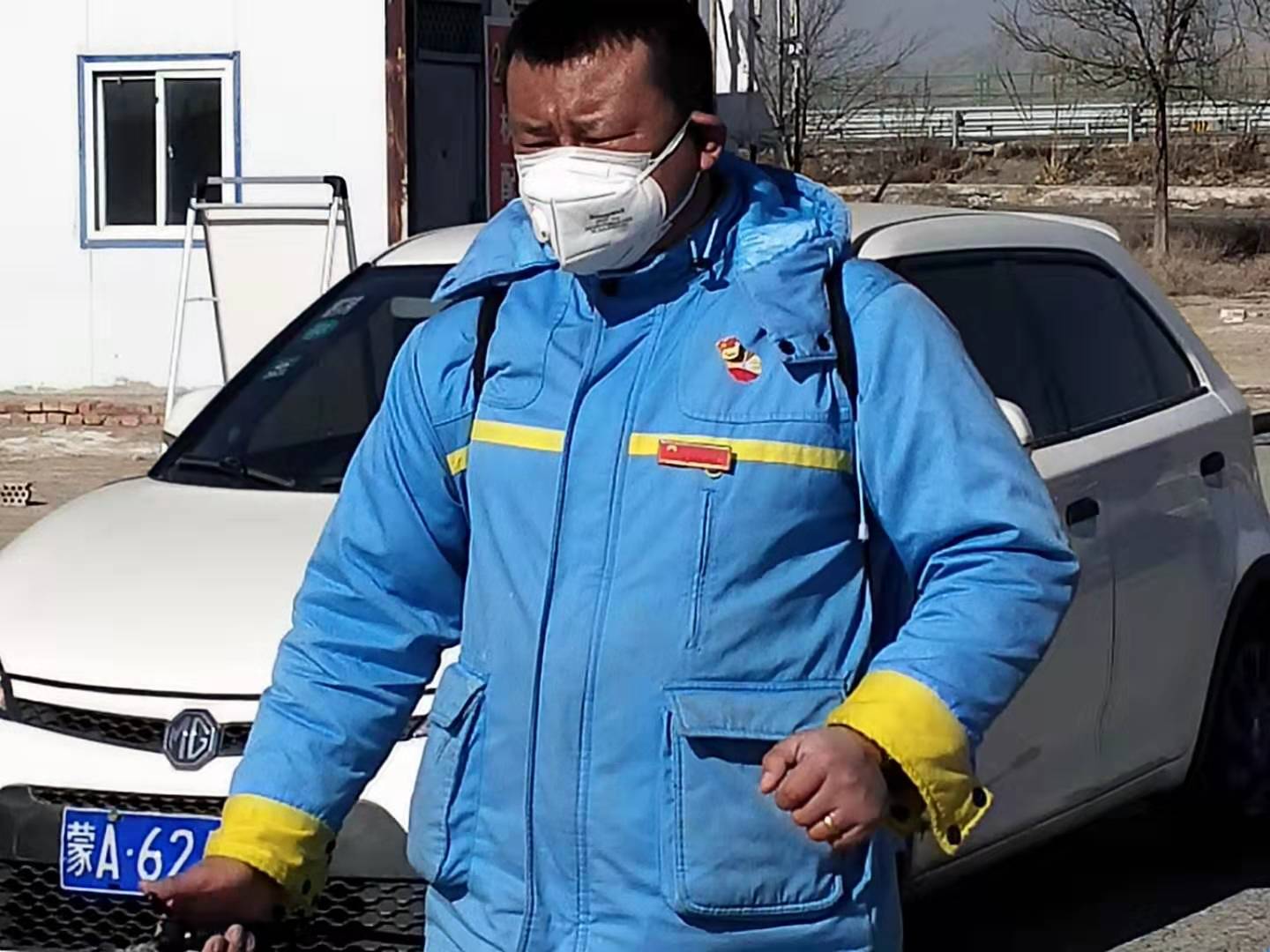 李成虎1.jpg