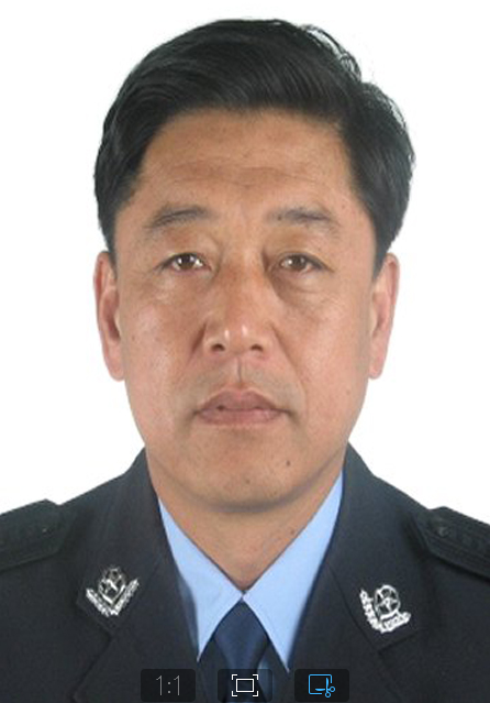 張榮.png