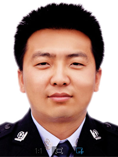 王波.png