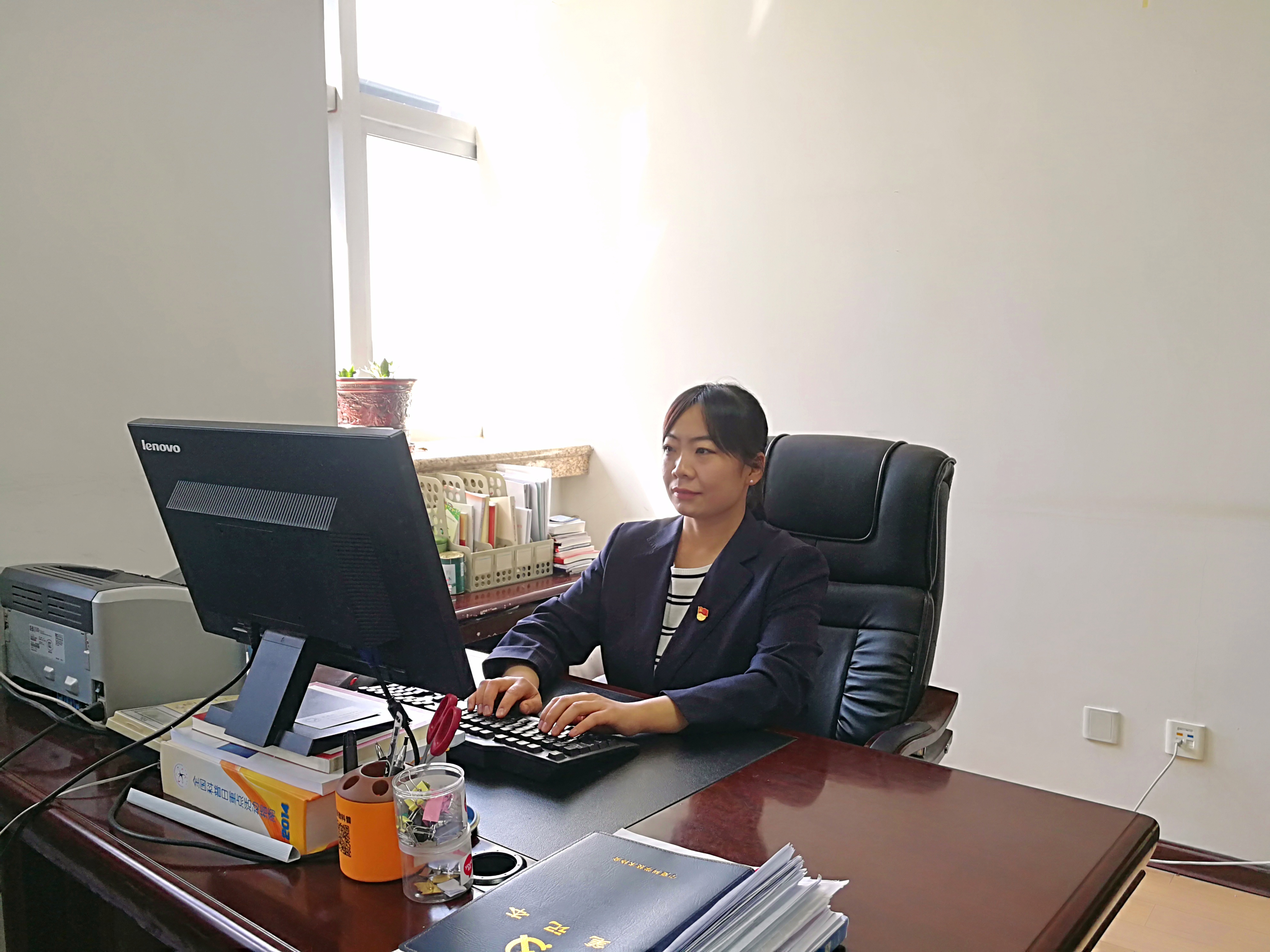 34.馬艷——自治區科協科學技術普及部二級主任科員.jpg