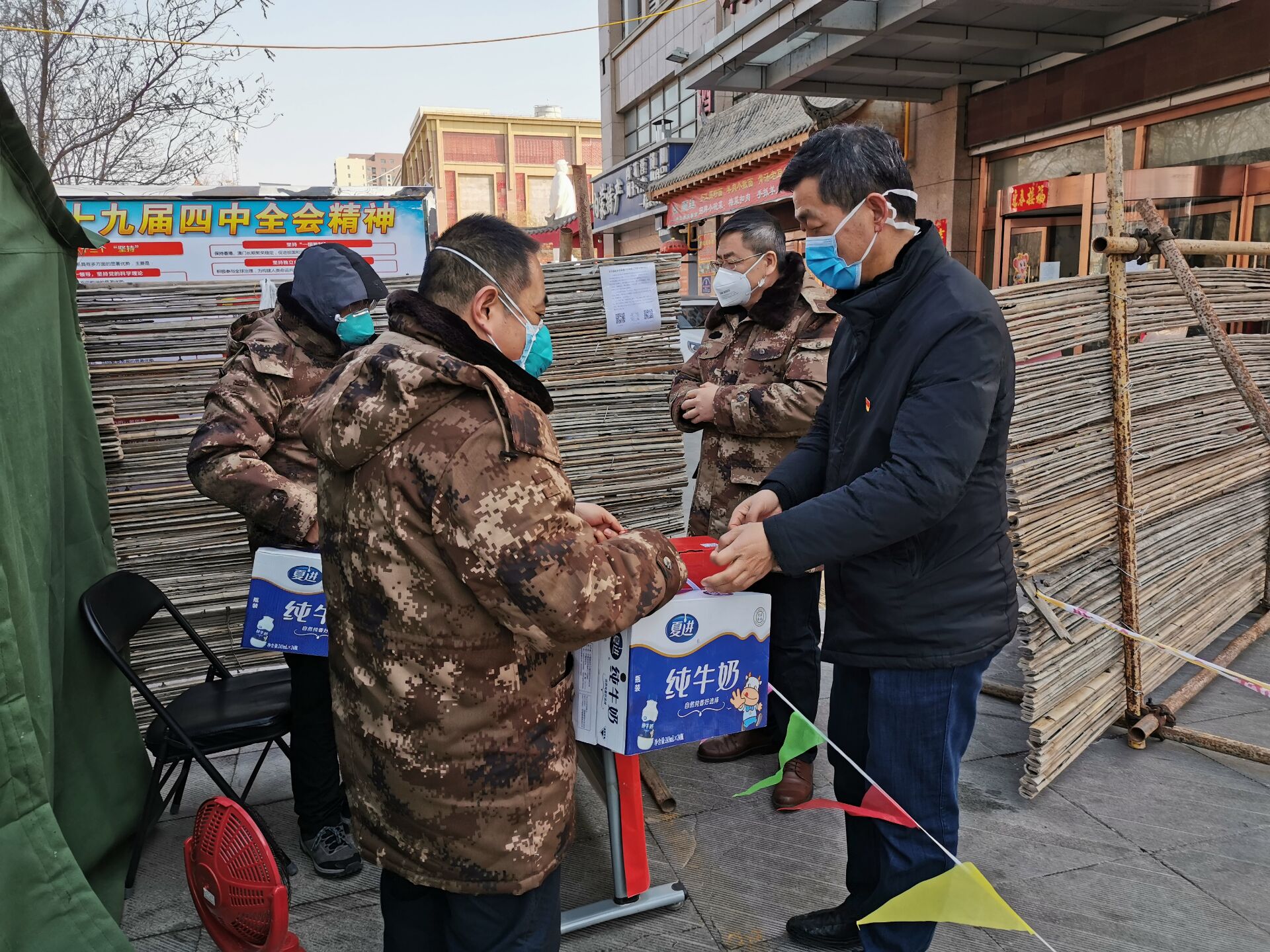 24.劉榮國右一.jpg