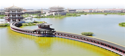 <p>　　靈武市興唐苑美景如畫。</p>