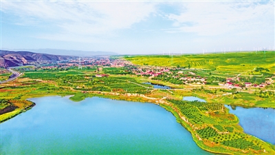 <p>　　脫貧后氣象一新的海原美麗鄉村。</p>