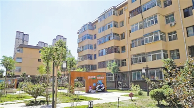 <p>　　老舊小區改造。</p>